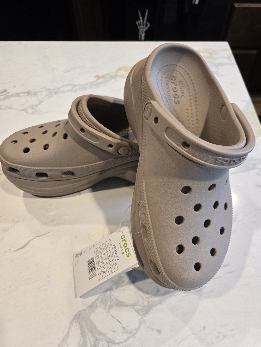 NWT. CROCS Classic Bae Clog in Sandstone(taupe). Womens Size 9